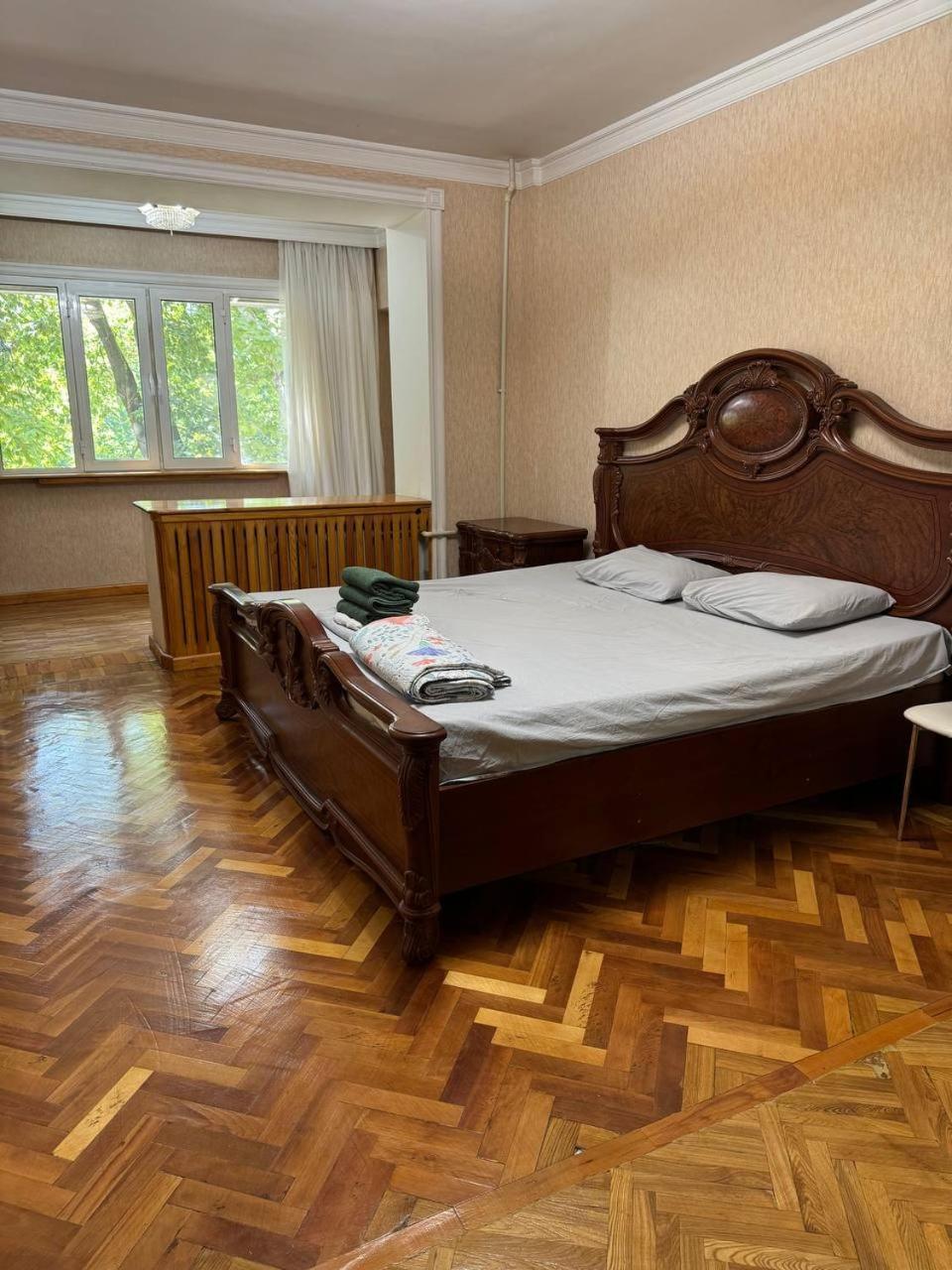 Апартаменты У Парка Голубые Купола И Цум Apartments At Blue Dome Park Tashkent Exterior foto